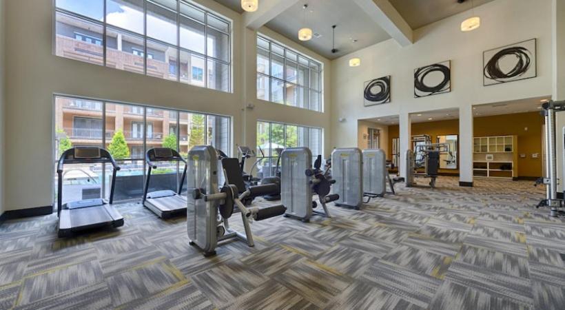 Downtown Houston Deluxe King Suite With Spa Amenities, Pool And Free Parking Exterior foto